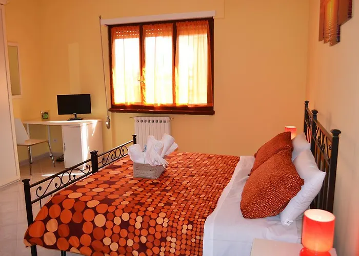 Bed & Breakfast Dream House 3*