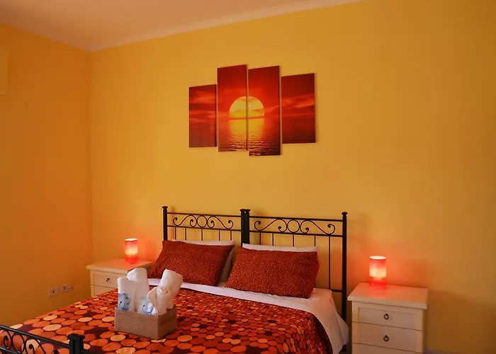 Dream House Bed & Breakfast 3*